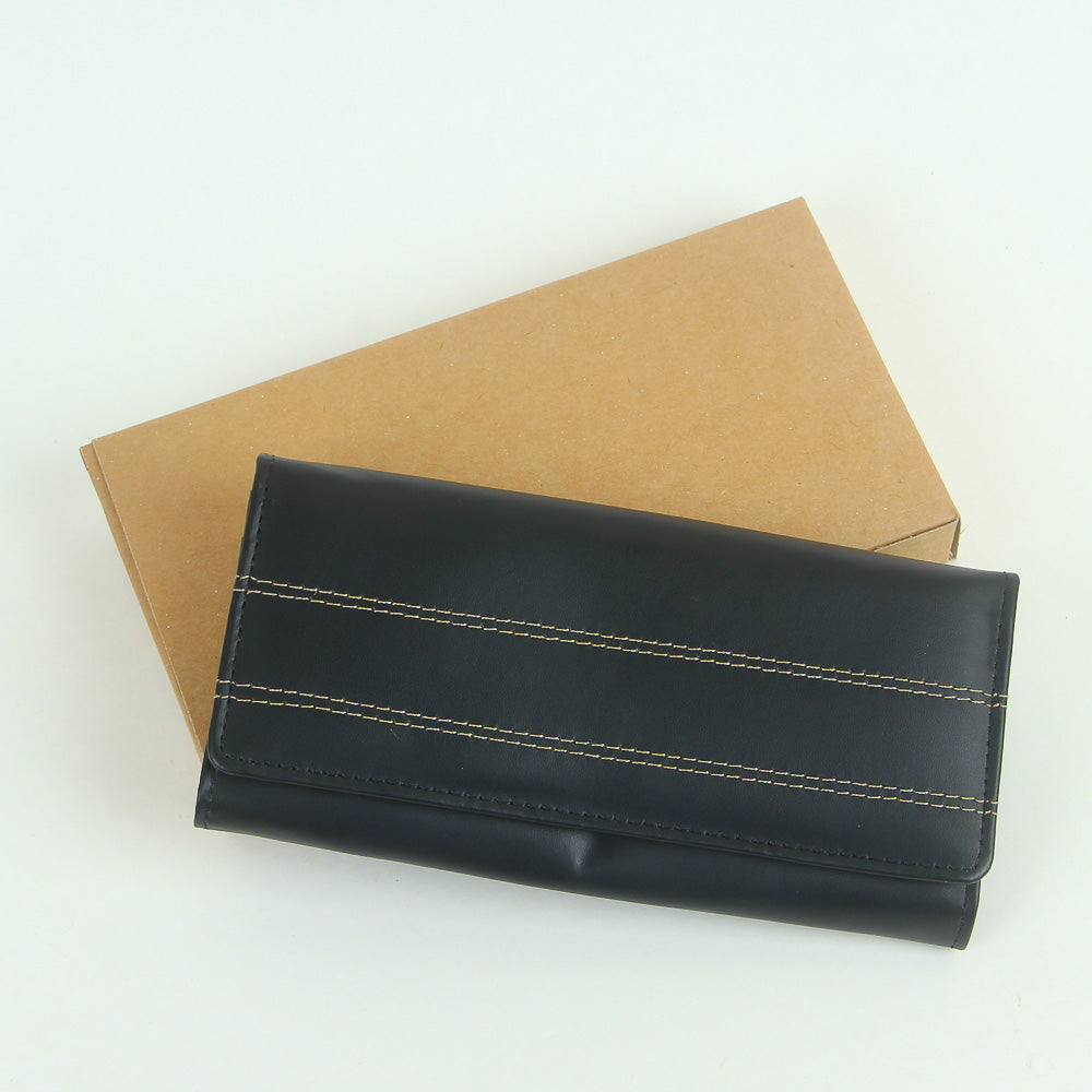 Woman's genuine leather wallet black with thread design