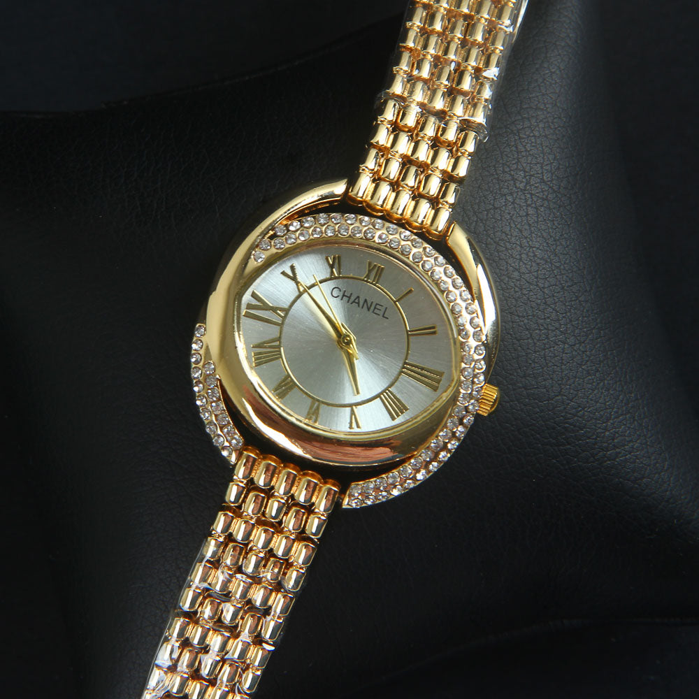 Women Chain Wrist Watch Golden Silver C