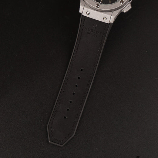 Mens Wrist Watch Grey Black Design HB